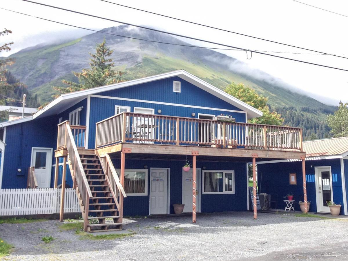 Sea Treasures Inn Seward Exterior photo